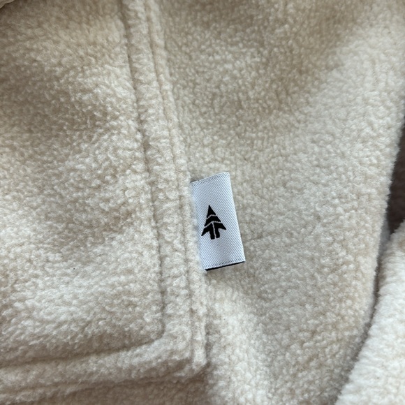 Woods Fuzzy Jacket - Picture 3 of 5